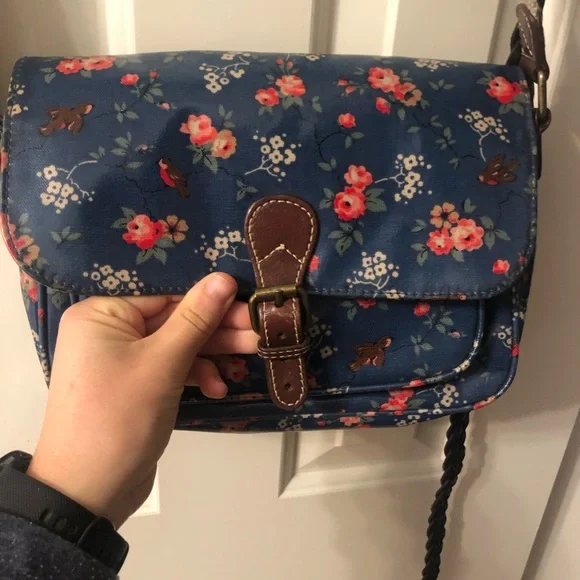 Cath Kidston floral crossbody bag - Picture 3 of 7